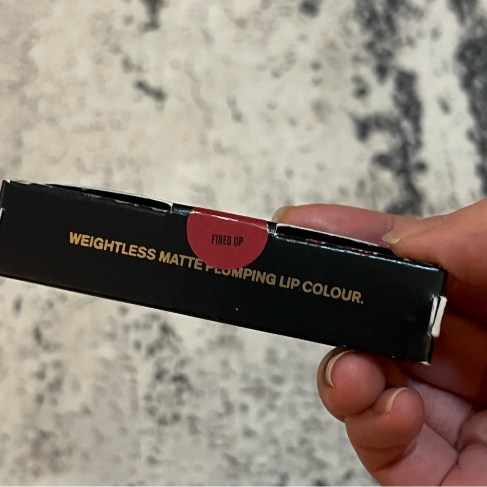 butter london weightless matte plumping lip colour fired up - Picture 6 of 7